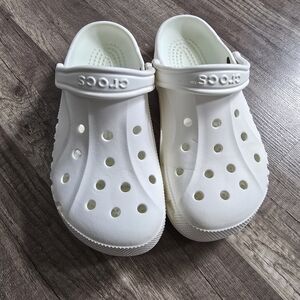 CROCS White Shoes Classic Design